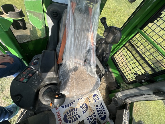 2021 John Deere 843L