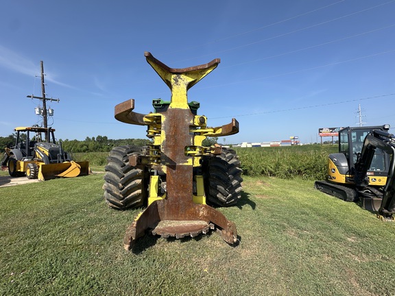 2021 John Deere 843L