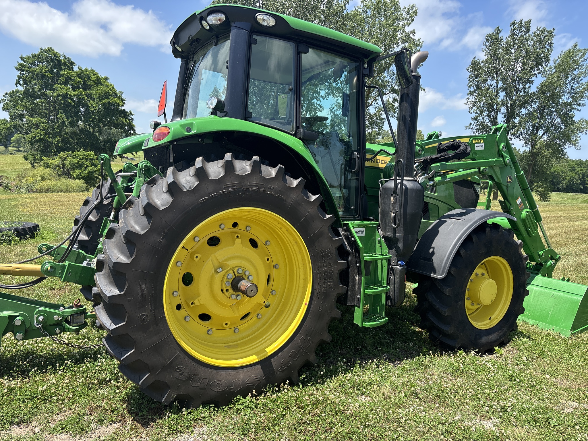Used 2026 John Deere 6M 155 Utility Tractors at Koenig Equipment in Urbana, OH - PhotoXL4