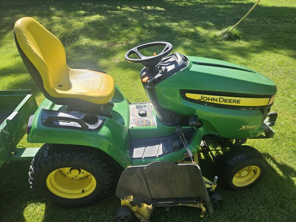 Photo of 2014 John Deere X540