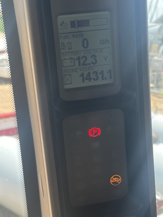 2022 Case IH Patriot 4440 - Photo5