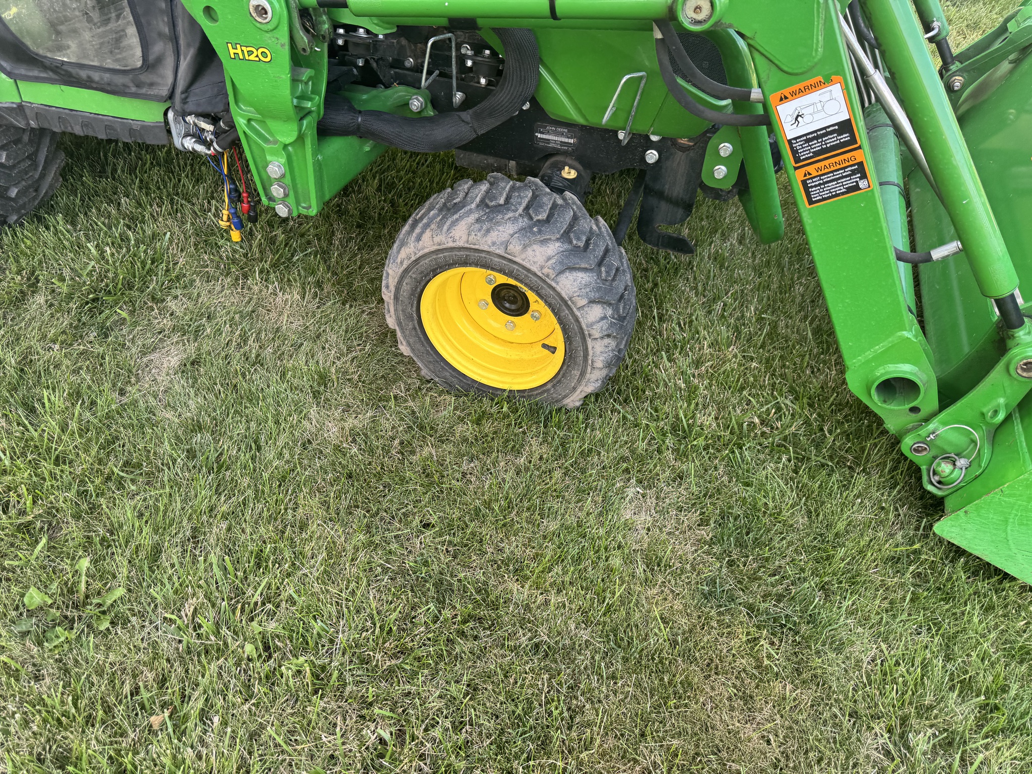 Used 2016 John Deere 1025R Compact Utility Tractors at Koenig Equipment in Urbana, OH - PhotoXL11