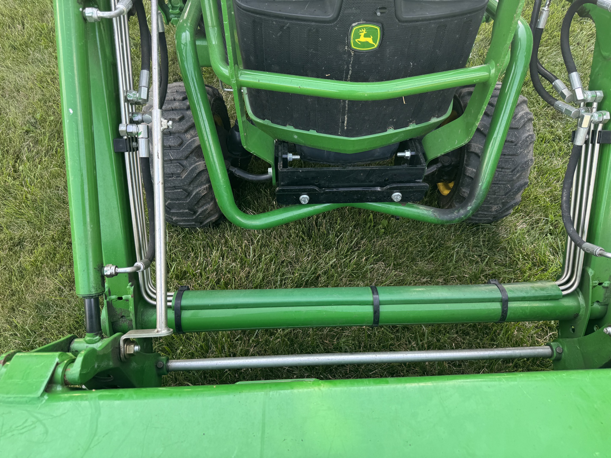 Used 2016 John Deere 1025R Compact Utility Tractors at Koenig Equipment in Urbana, OH - PhotoXL32