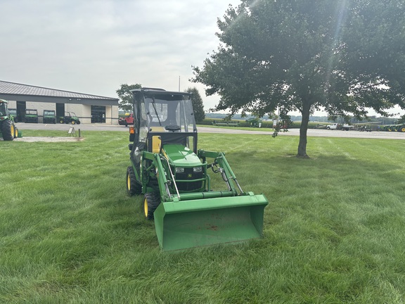 Used 2016 John Deere 1025R Compact Utility Tractors at Koenig Equipment in Urbana, OH - Photo1