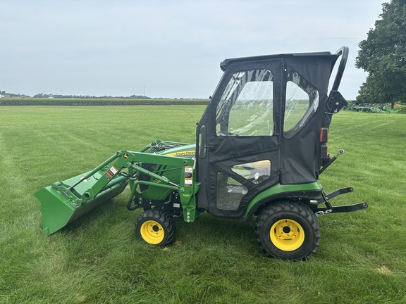 Used 2016 John Deere 1025R Compact Utility Tractors at Koenig Equipment in Urbana, OH - Photo2