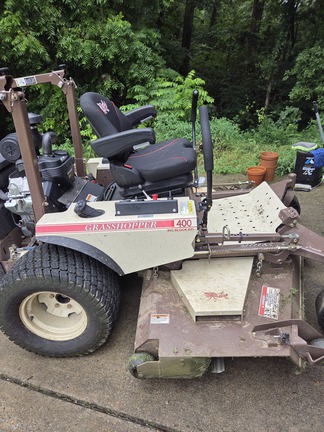 2025 Grasshopper 440B