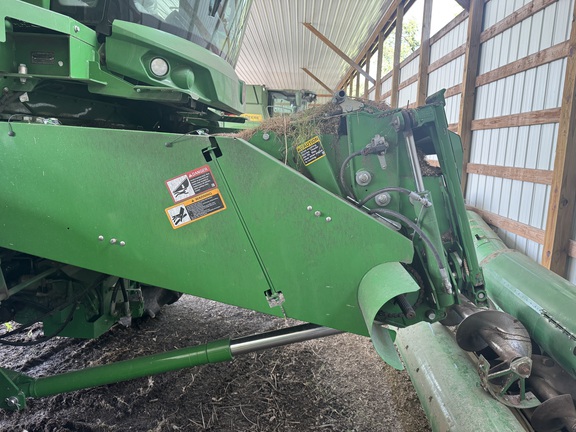 Photo of 2023 John Deere T670