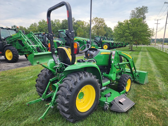 2016 John-Deere 3046R