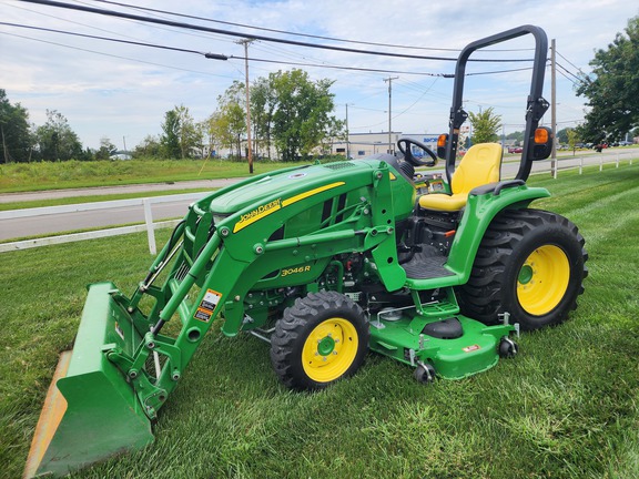 2016 John-Deere 3046R