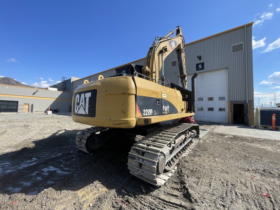 2011 Caterpillar 320D