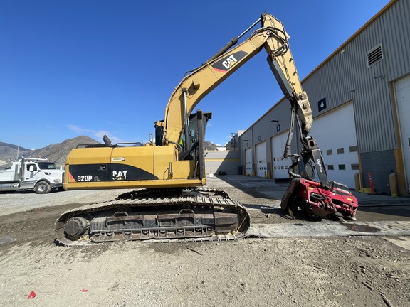 2011 Caterpillar 320D