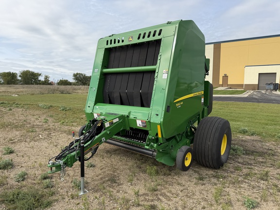 2023 John Deere 560M - Photo7
