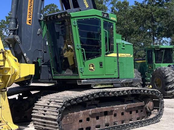 2023 John Deere 853M