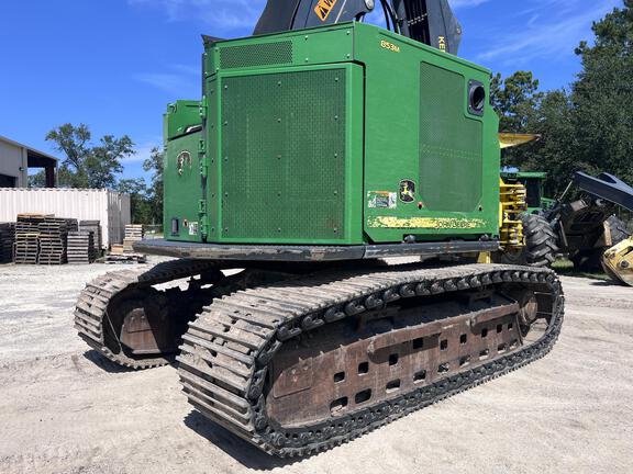 2023 John Deere 853M