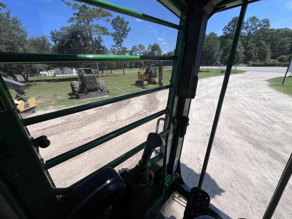 2023 John Deere 853M