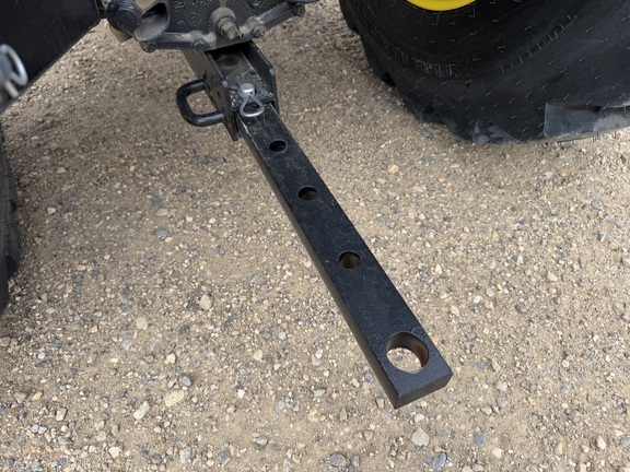 2025 John Deere 3038E - Photo24