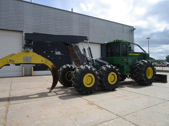 2022 John Deere 768L-II