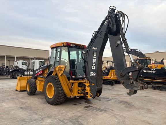 2023 John Deere 710P