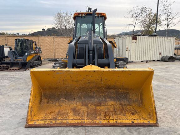 2023 John Deere 710P