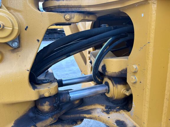 2023 John Deere 710P