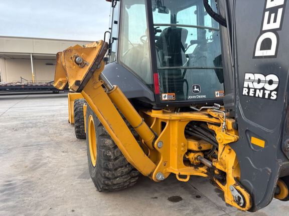 2023 John Deere 710P