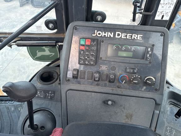 2023 John Deere 710P