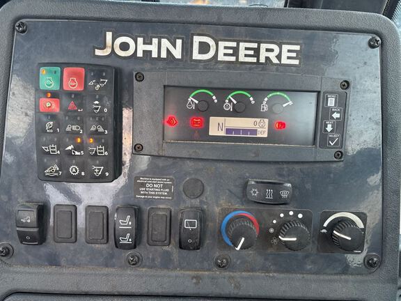 2023 John Deere 710P