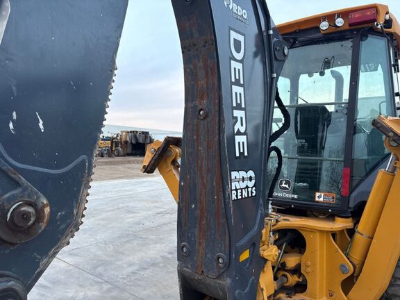2023 John Deere 710P