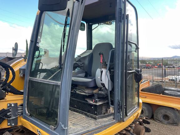 2018 John Deere 85G