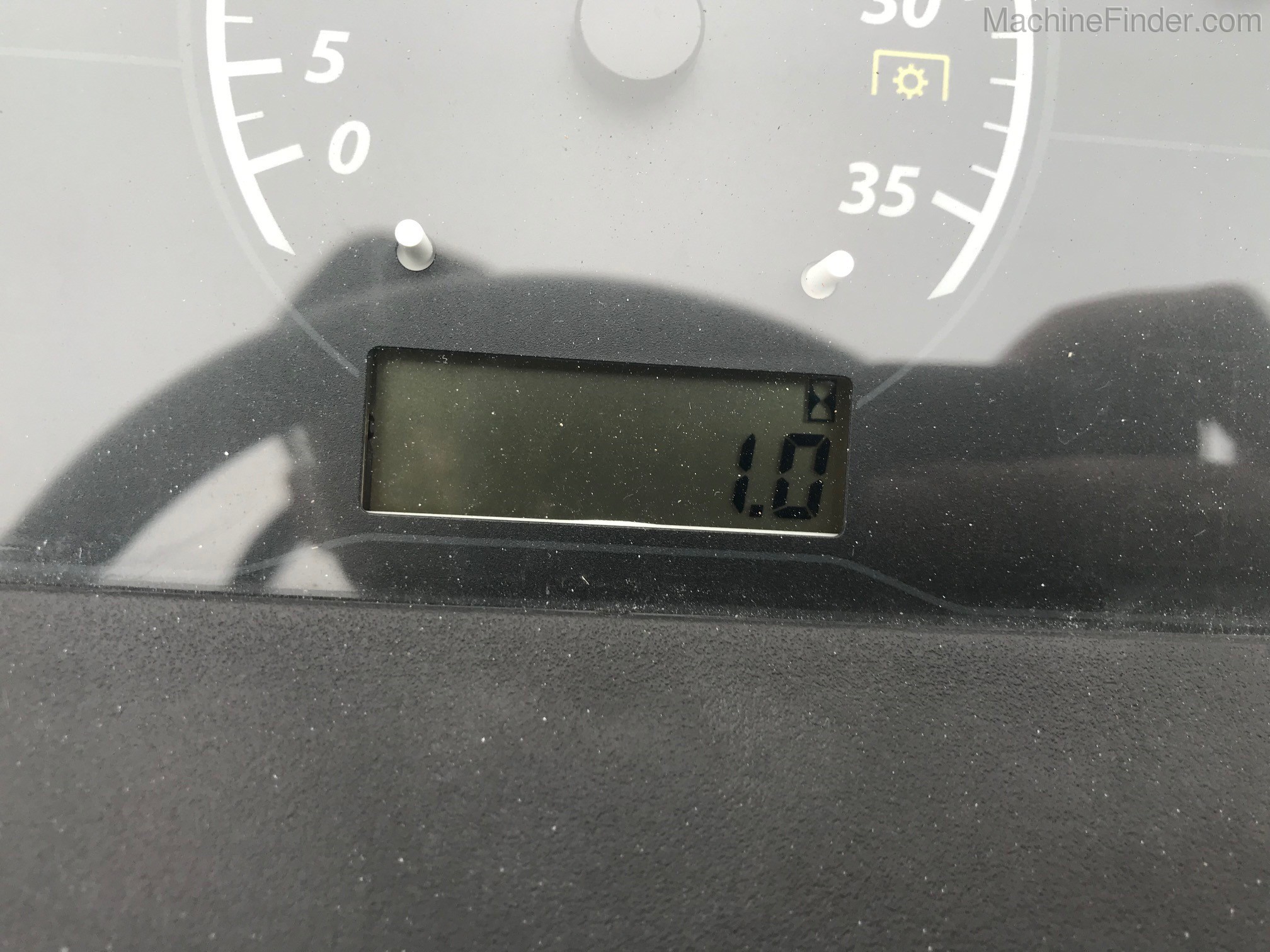 2020 John Deere 1025R TLB Image 9