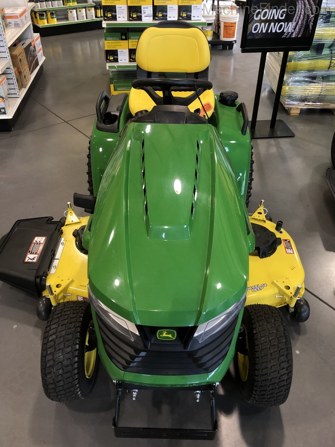 2020 John Deere X580 Image 2