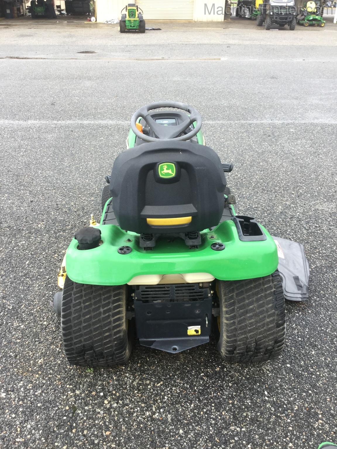 2008 John Deere X320 Image 4