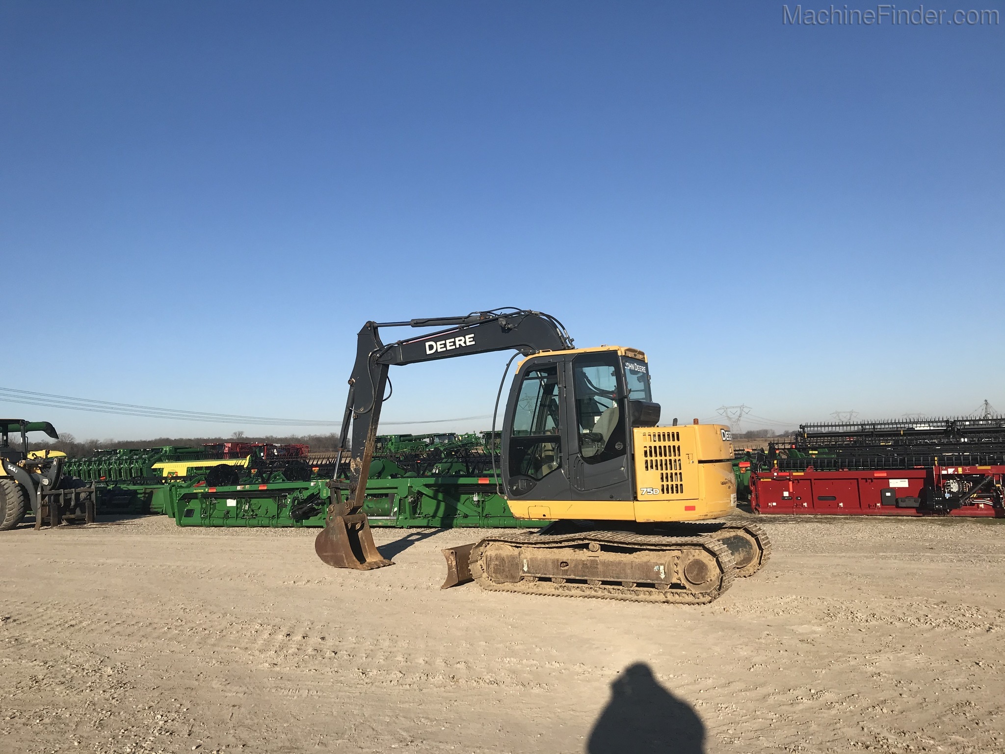2012 John Deere 75D Image 2