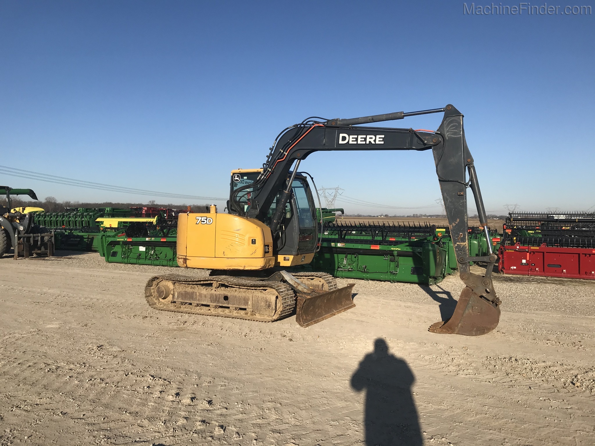 2012 John Deere 75D Image 4