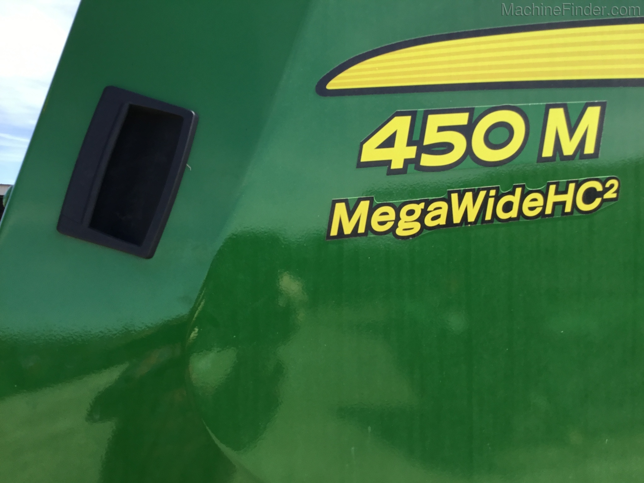 2019 John Deere 450M Image 5