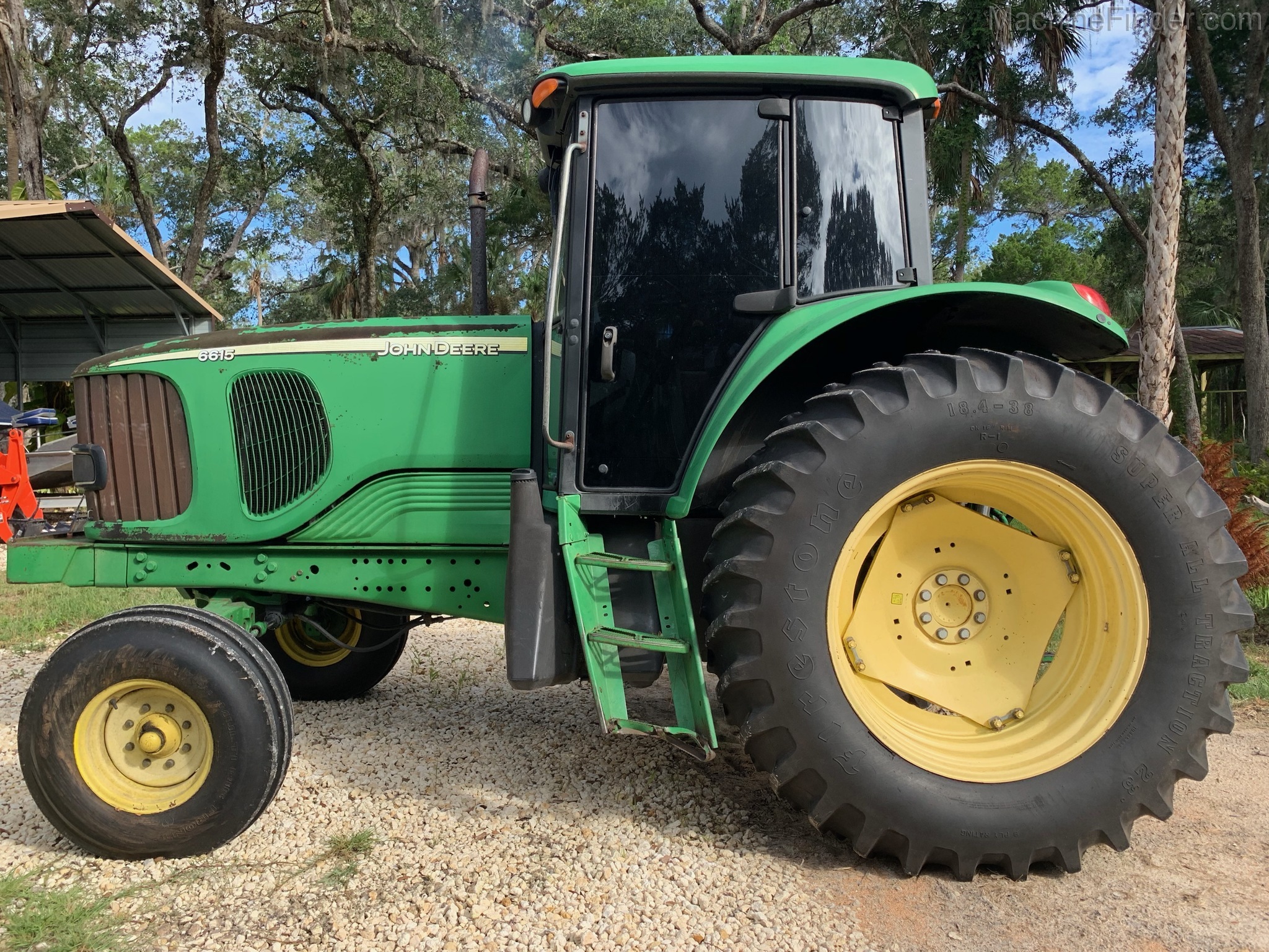 2004 John Deere 6615 Image 2