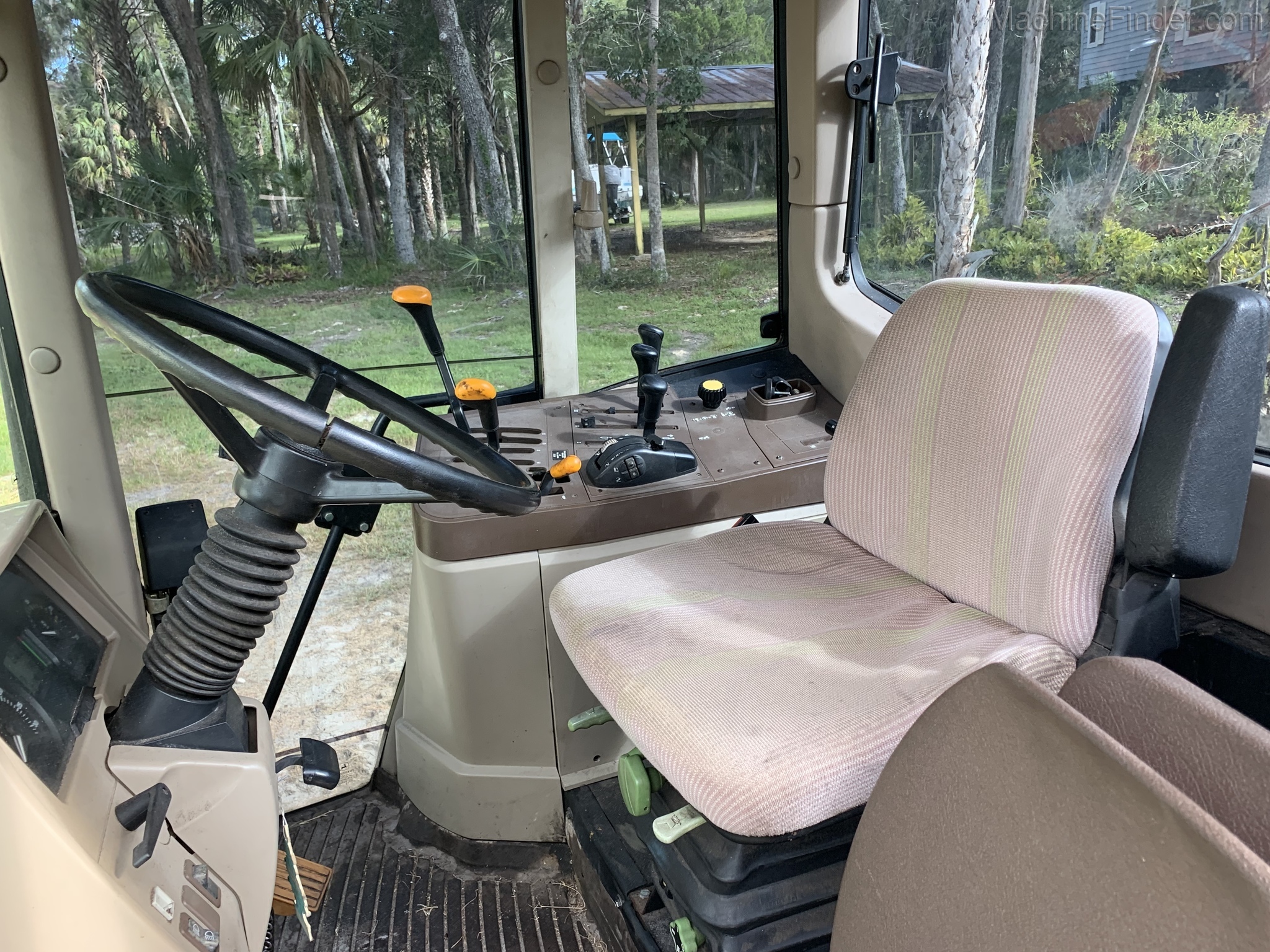 2004 John Deere 6615 Image 6