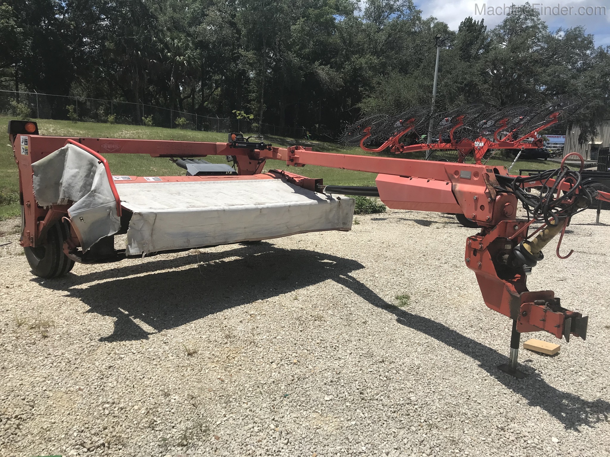 2000 Kuhn GMD313TG Image 5