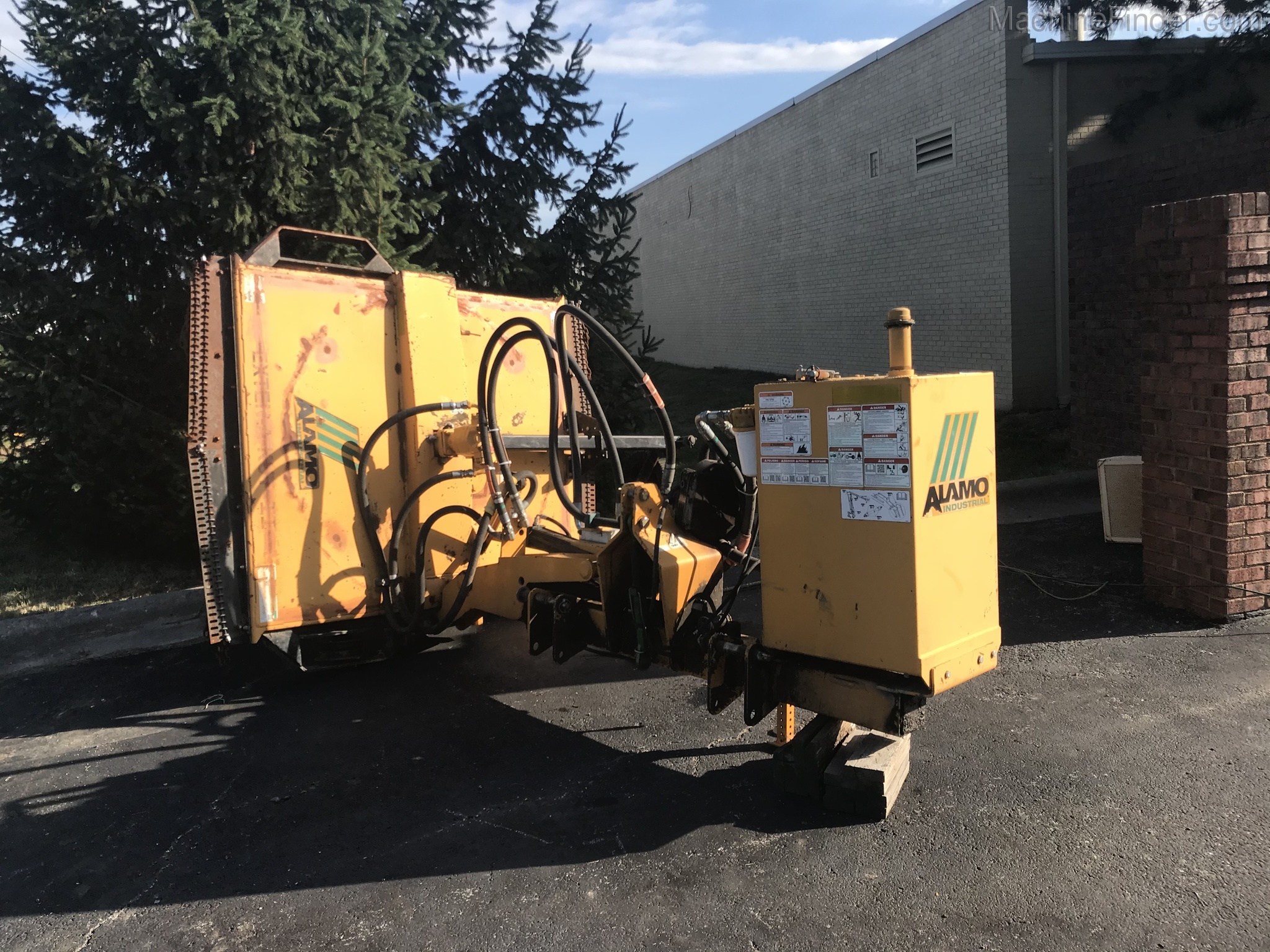 2014 Alamo EXTEN A KUT II Image 2