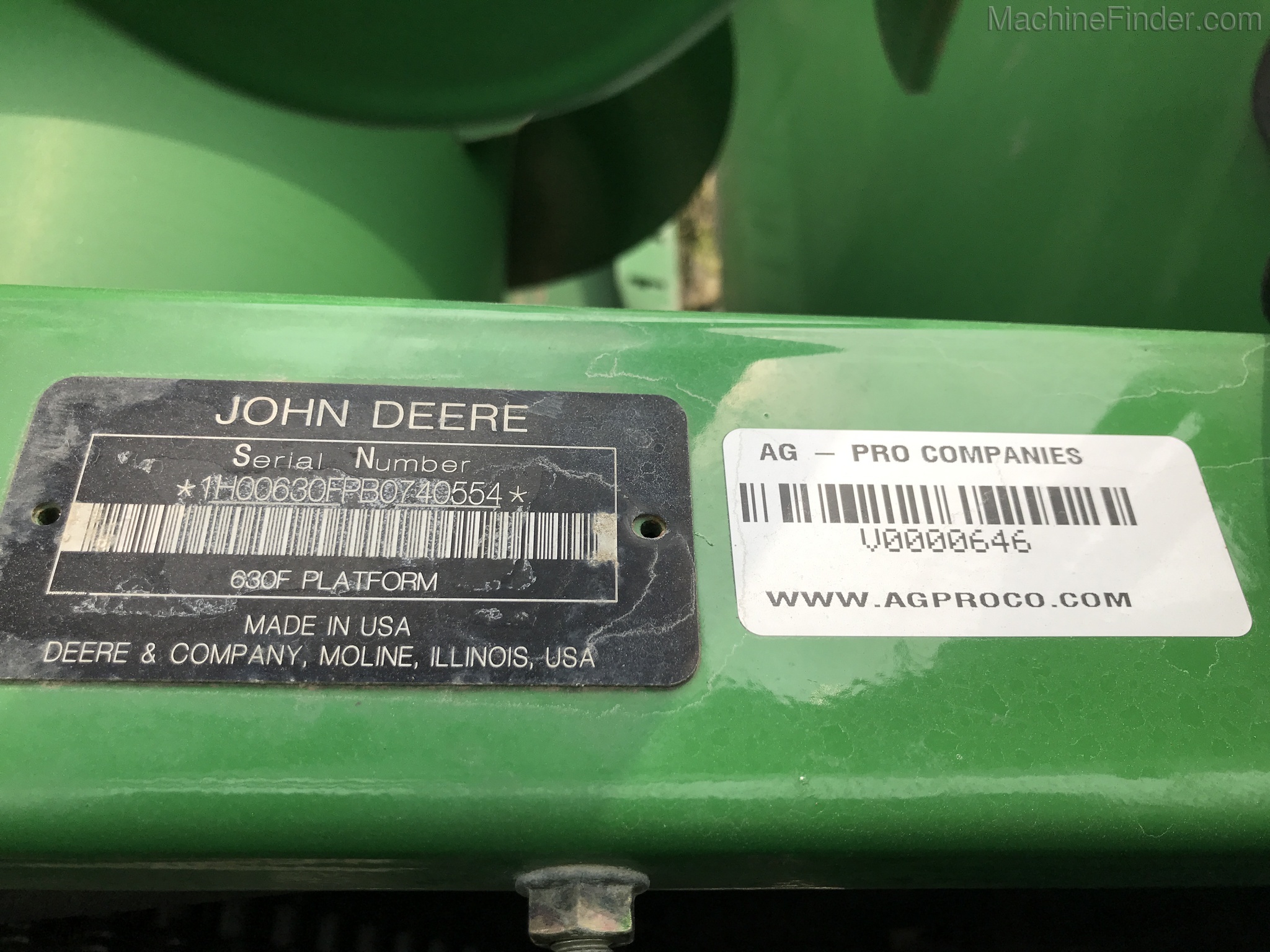 2011 John Deere 630F Image 12