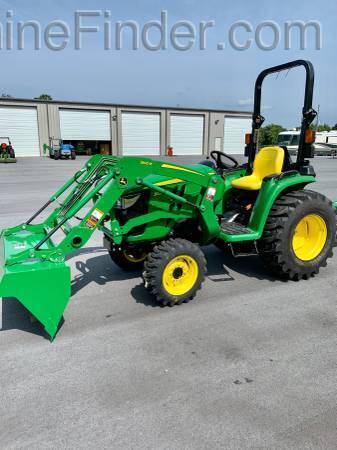 2020 John Deere 3032E Image 1