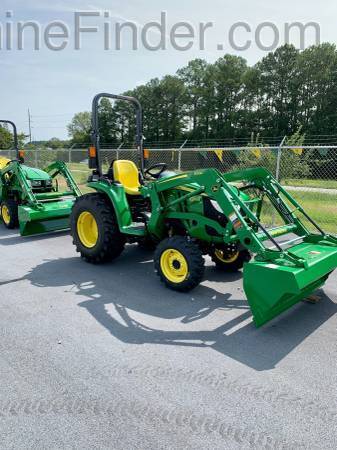 2020 John Deere 3032E Image 4