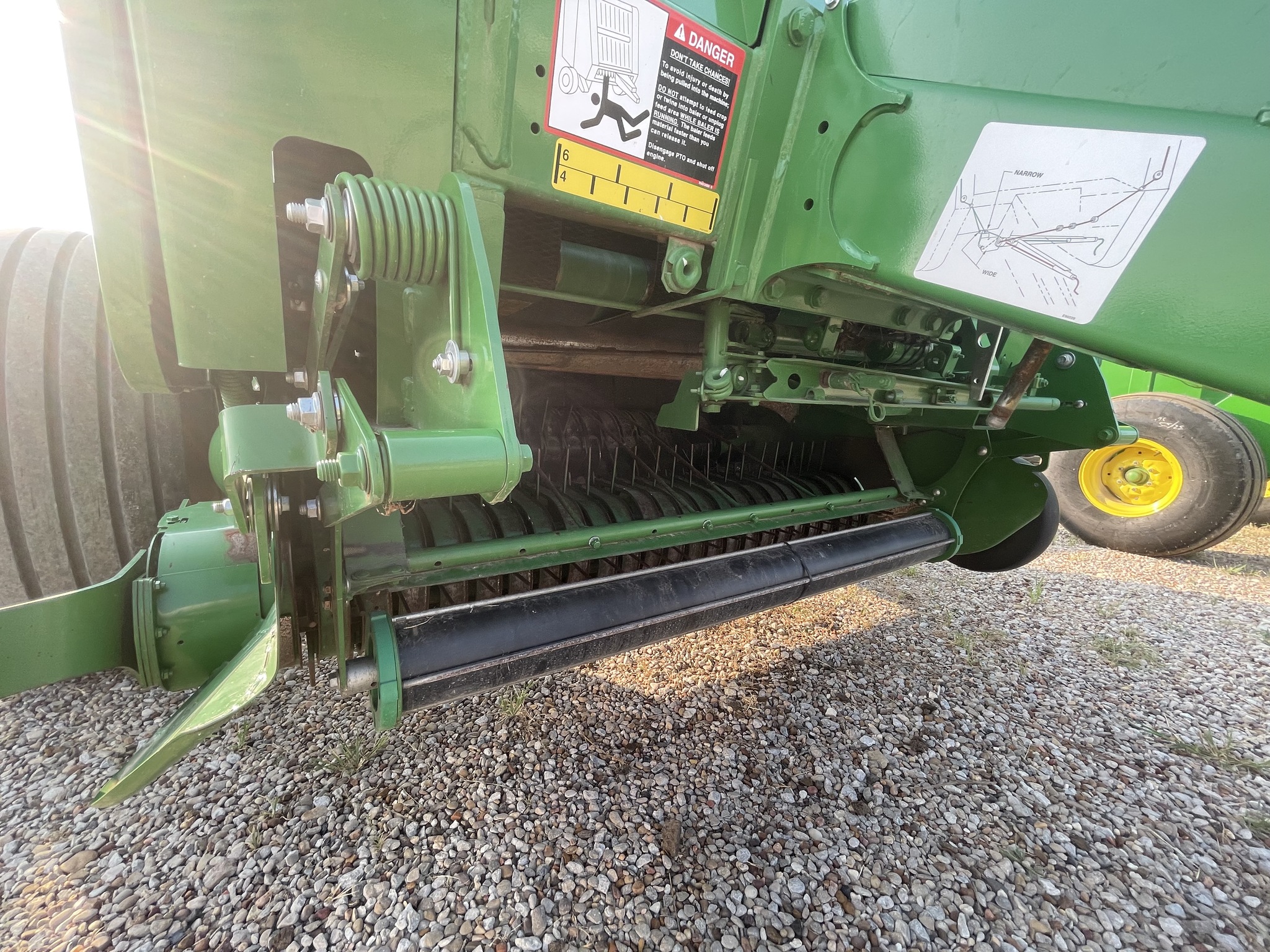 2017 John Deere 469 Image 3