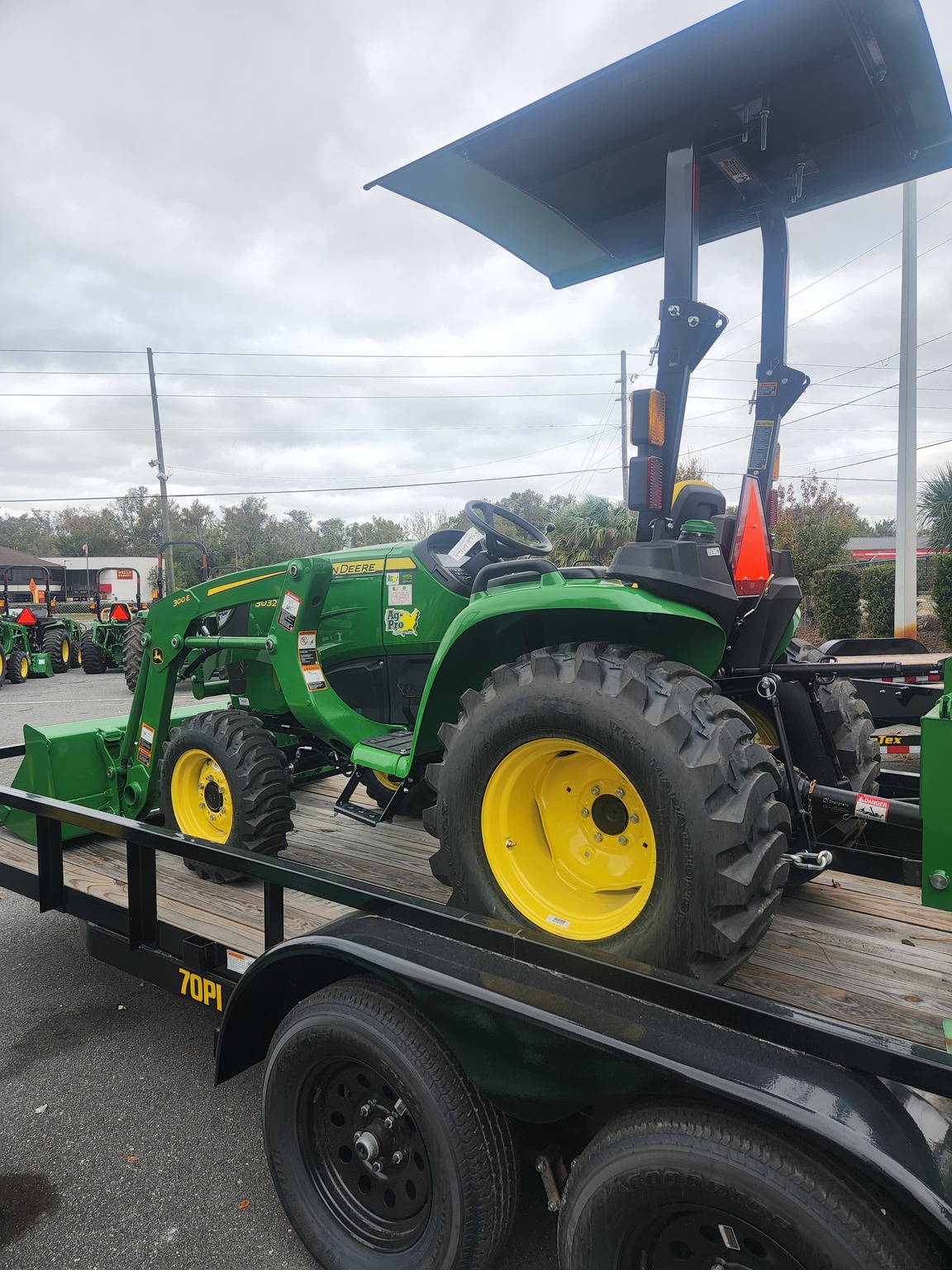2023 John Deere 3032E Compact Utility Tractors Crystal River, FL