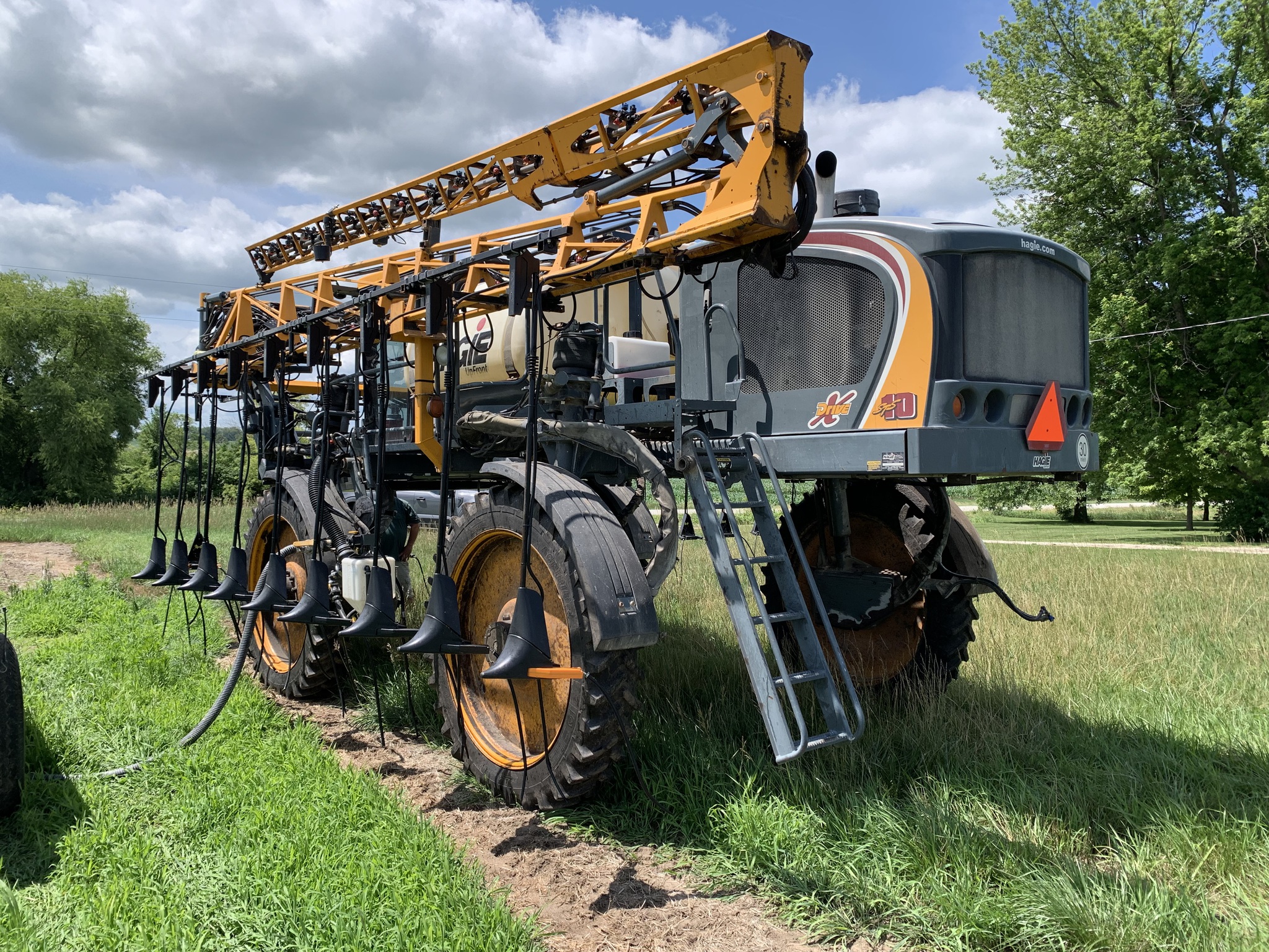 2010 Hagie STS10 SelfPropelled Sprayers Rowley, IA