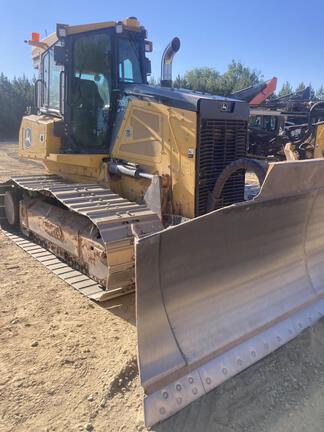 2021 John Deere 750L
