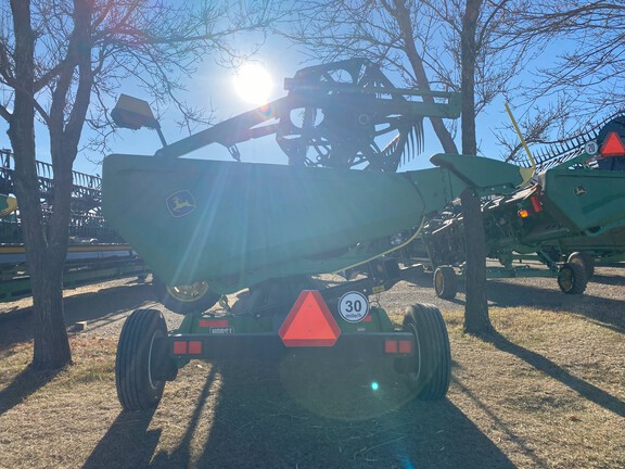 Used 2023 John Deere HD50R Combine Platforms at Horizon Ag & Turf in Lloydminster, AB - Photo4