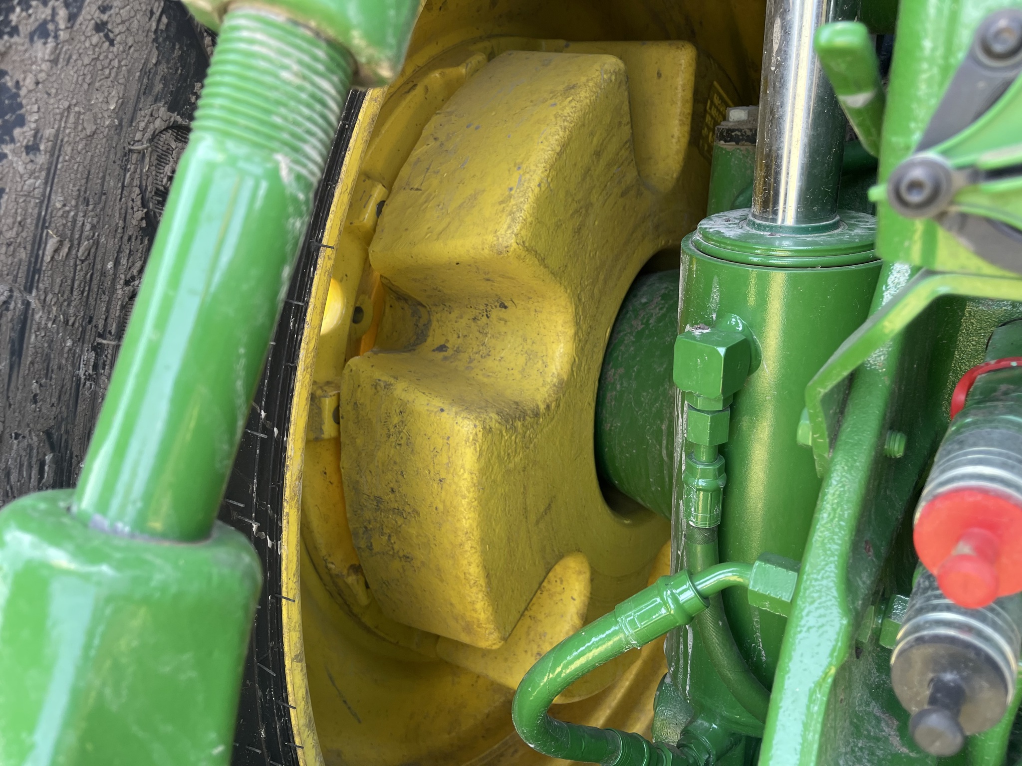  2023 John Deere 8R 340 at Heritage Tractor in Macomb, IL