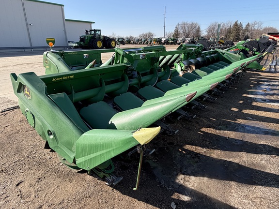  John Deere C12F