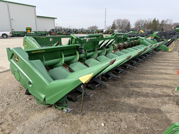  John Deere C12F